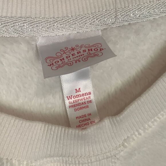 Soft Fuzzy Snowflake Christmas Top - Picture 5 of 7